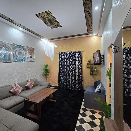 Centre Ville Plage Avec 1 Seule Chambre 3 Pieces Au Total Pour Famille Ou Personnes Serieuses El Yadida Exterior foto